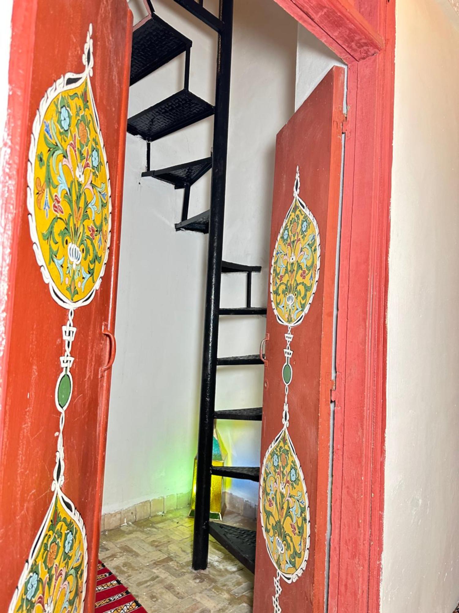 Dar Khmissa Fes Acomodação com café da manhã Exterior foto