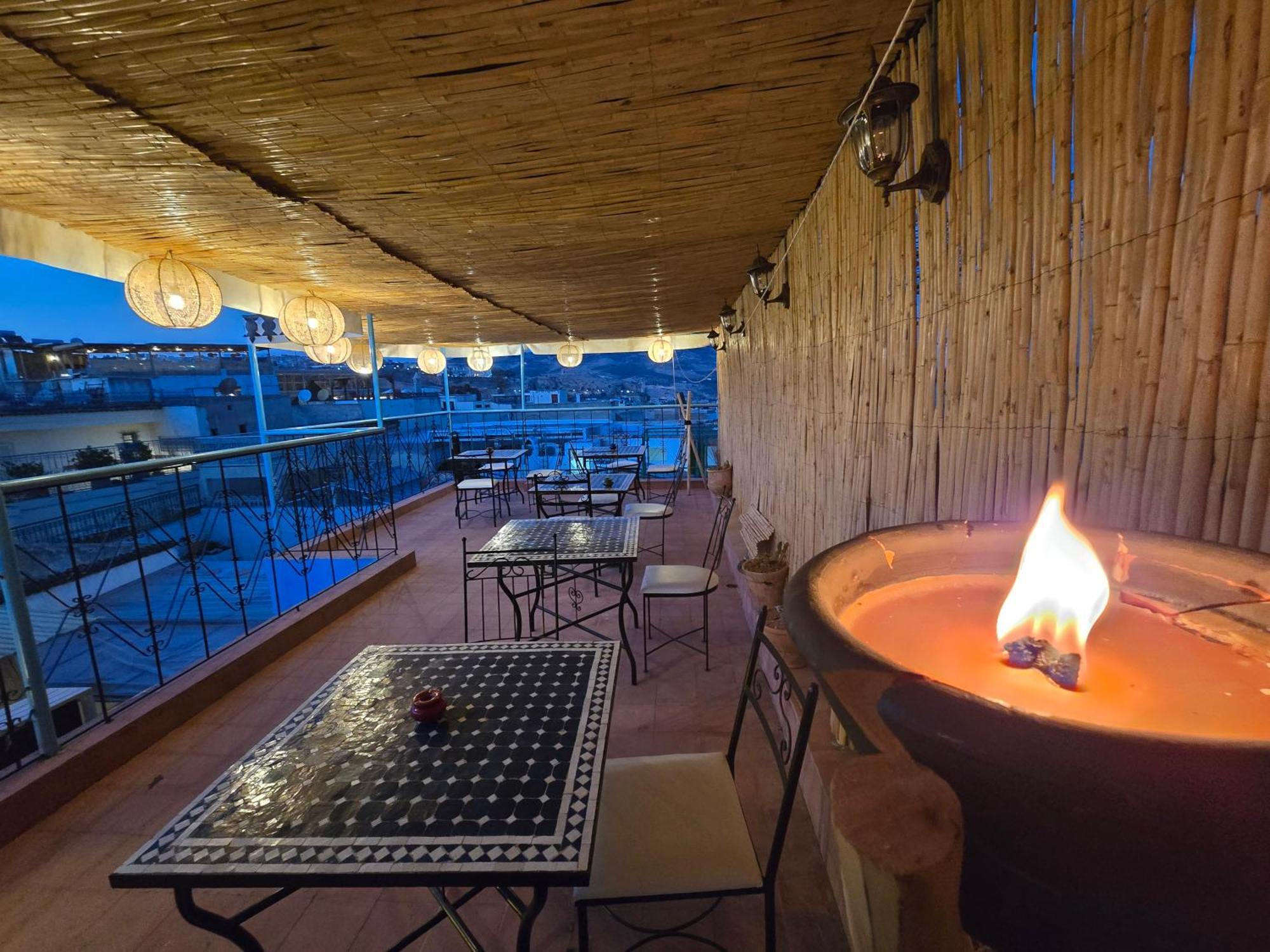 Dar Khmissa Fes Acomodação com café da manhã Exterior foto