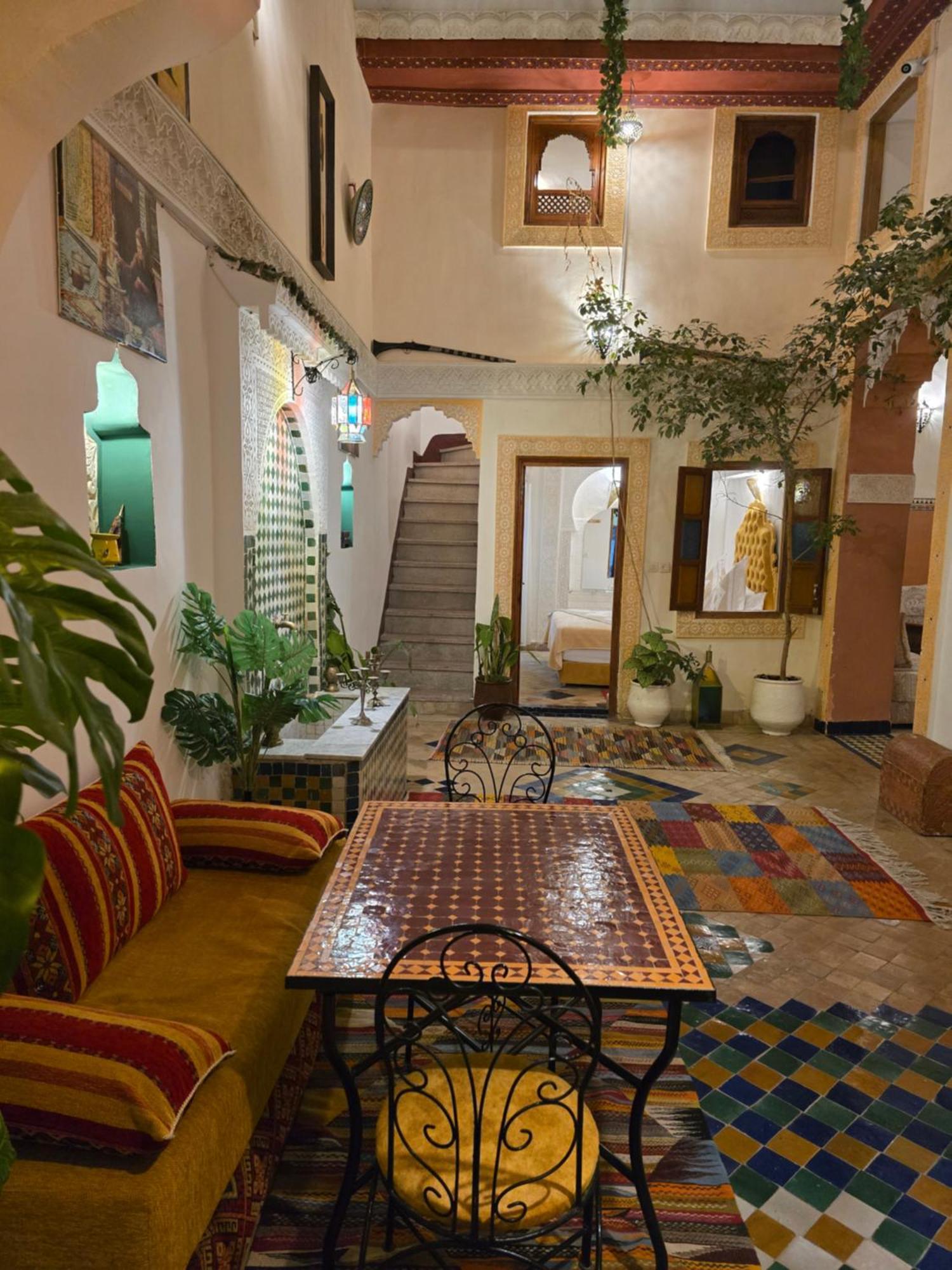 Dar Khmissa Fes Acomodação com café da manhã Exterior foto