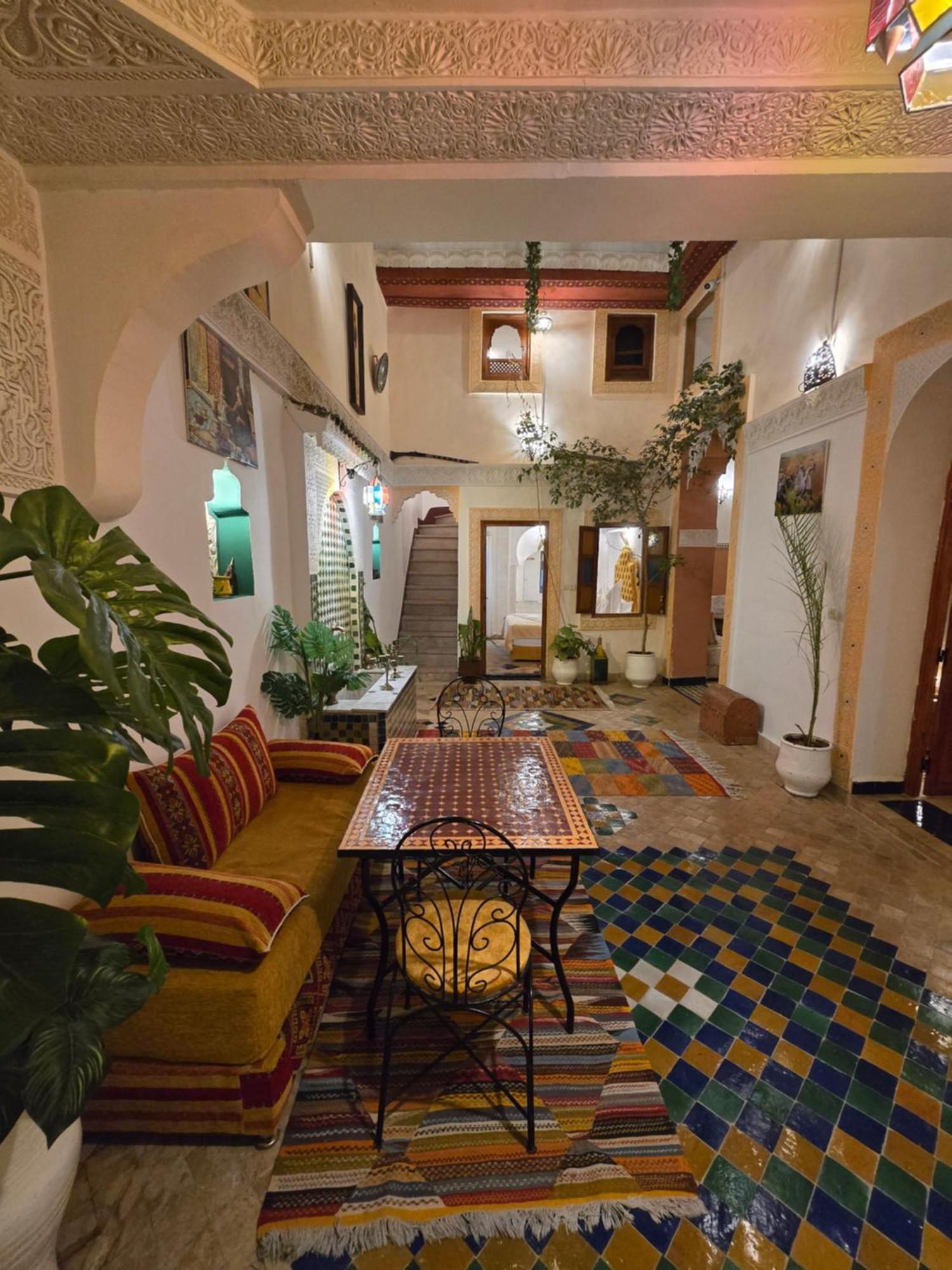 Dar Khmissa Fes Acomodação com café da manhã Exterior foto